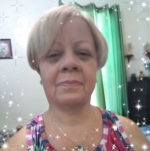 Meet your Posher, Evelyn